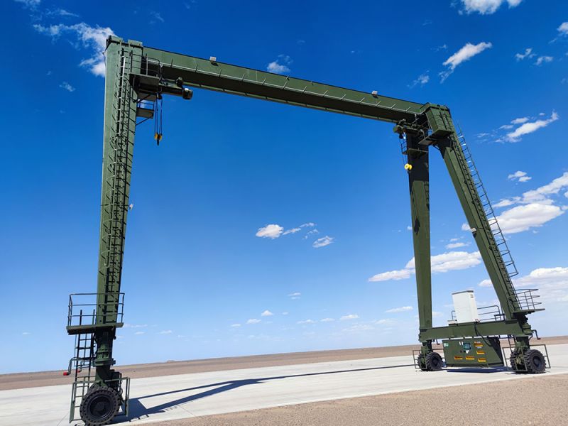 輪胎門式起重機廠家制作現場